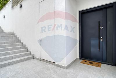 Apartament cu 3 camere decomandat, mobilat în Warthe - 29