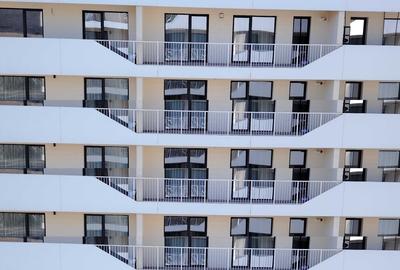 Apartament cu 2 camere semidecomandat în Florești