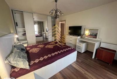 Apartament cu 4 camere în Independenței