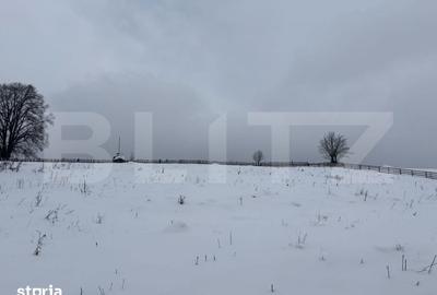 Teren de 2000 mp, în Poiana Stampei - 3