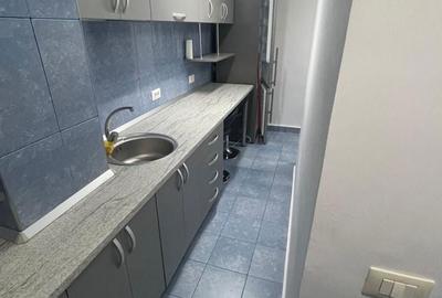 Garsonieră decomandată în Central - 2