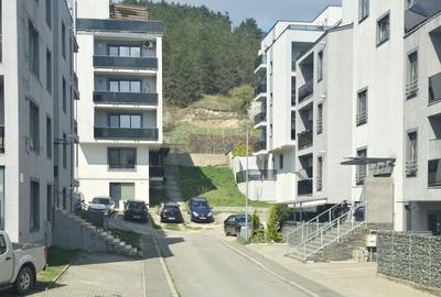 Apartament cu 4 camere decomandat în Grigorescu - 4
