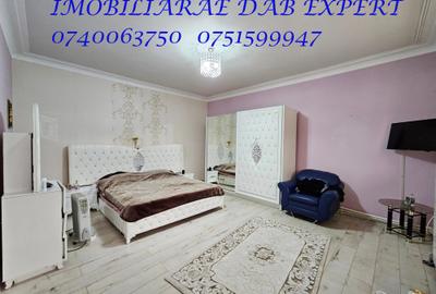 Casă cu 7 camere cu Teren 540 Mp în Bd. Coșbuc - 2