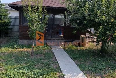 Casă cu 4 camere decomandat cu Teren 995 Mp în Mărăcineni - 2