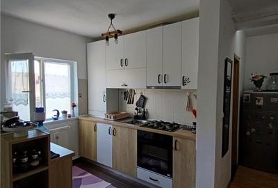 Apartament 2 camere ,la cheie -mansarda zona Rahovei - Supeco - 9