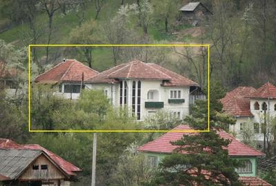 Vand proprietate Comuna Obarsia Closani Mehedinati - 1