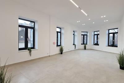 Birou, de 250 mp, în Central - 2