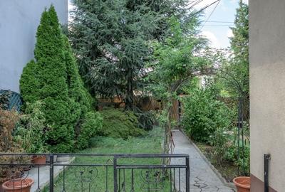 REV2001991 Vila superba  Domenii- Expozitiei - 2