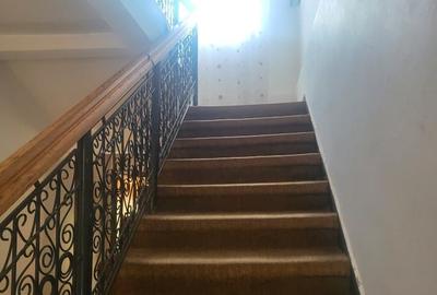 Casa de vânzare +teren - 8