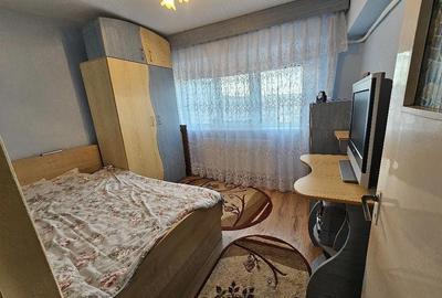 Apartament cu 3 camere decomandat în Obor - 5
