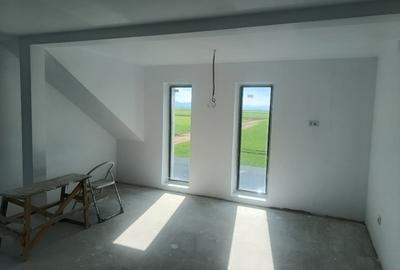 Casă individuală cu 4 camere cu Teren 650 Mp în Prejmer - 3