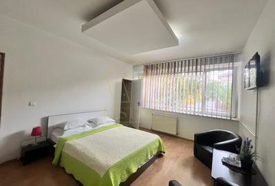 Pensiune superba cu piscina | COMISION 0 | Girocului - 7