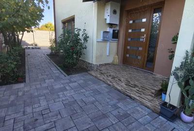 Casa cu 4 camere, panouri fotovoltaice, Giarmata - 1