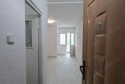 Garsonieră decomandată în Central - 1