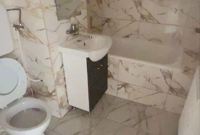 Apartament cu 2 camere semidecomandat în Micro 16 - 6