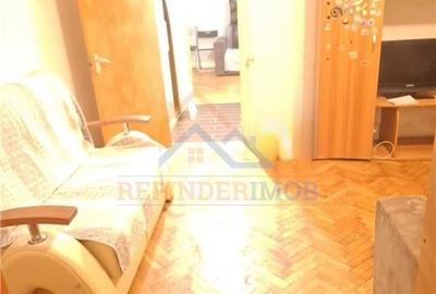 Vanzare apartament 2 camere zona Drumul Taberei  - Piata Drumul Taberei,  Bloc R - 3