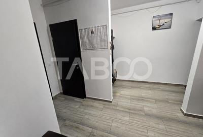 Apartament decomandat 4 camere 2 bai balcon parcare COMISION 0 - 19