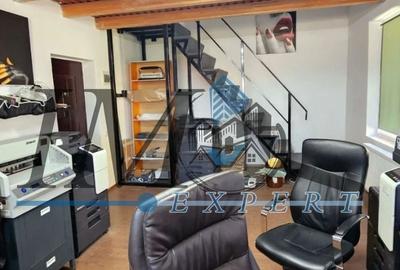 Apartament cu 4 camere, mobilat în Central - 1