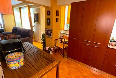 Apartament 3 camere ~  2/4 ~ 2 Bai ~ Centrala proprie ~str. Stefan Burileanu - 14