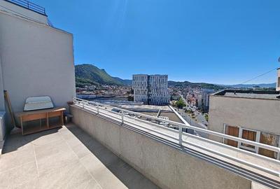 Apartament cu 3 camere decomandat, mobilat în Centrul Civic - 4