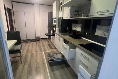 Apartament 3 camere str Doina ,Decebal etaj 1 mobilat - 3