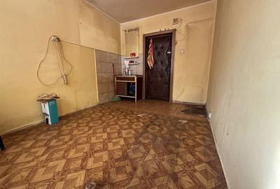 Garsonieră decomandată în Exterior Vest - 2