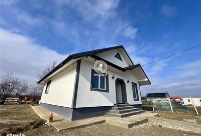 Casă cu 3 camere cu Teren 400 Mp în Voinești - 7