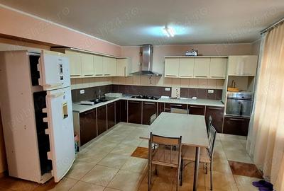 Casa de vis cu 270 mp util + mansarda locuibila, teren propriu 450 mp - 4