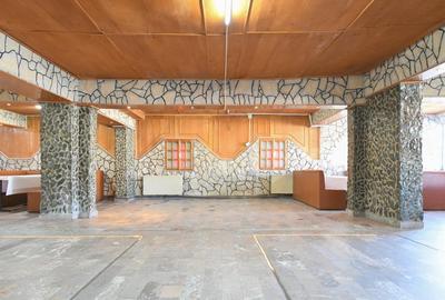 Ovidiu Centru-Spatiu Comercial 565mp util Comision 0% - 7