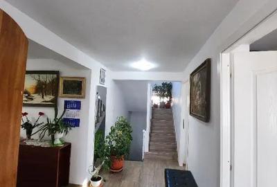 Casă cu 7 camere cu Teren 2809 Mp în Cataloi - 13