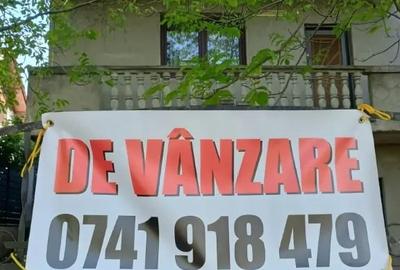 Casă cu 5 camere în Central - 1