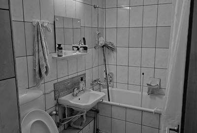 2 camere Tudor, Decomandat/ Centrală , finisaje clasice/ NEGOCIABIL ! - 4