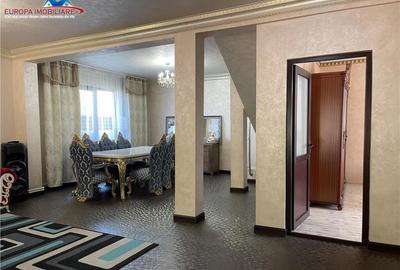 Casa P 1 de in zona Piata Noua Tulcea - 3