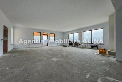 Casă cu 4 camere în Central - 1