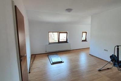 Spațiu comercial, de 50 mp, în Trocadero - 6