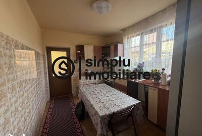Casă cu 5 camere cu Teren 181 Mp în Rovine - 17