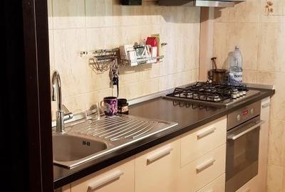 Apartament cu 2 camere decomandat în Popoveni - 1