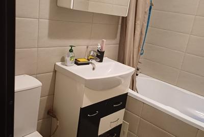 Apartament cu 3 camere semidecomandat în P-ța Unirii - 2