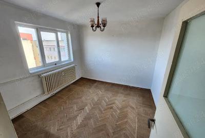 Apartament cu 2 camere decomandat în Tomis Nord - 5