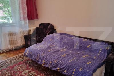 Apartament de vanzare, cu 3 camere, 69 mp, zona Carpati 2 - 3