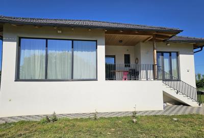 Casă cu 4 camere în Utvin - 11