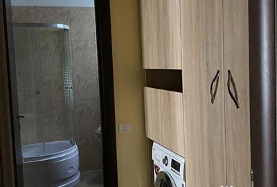 Apartament cu 2 camere semidecomandat, mobilat în - 1