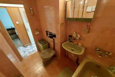 Apartament cu 2 camere decomandat în Badea Cârțan - 3