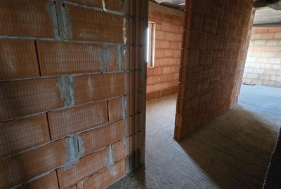 Casă individuală locație centrală toate utilitățile la asfalt Moșnița Veche - 21