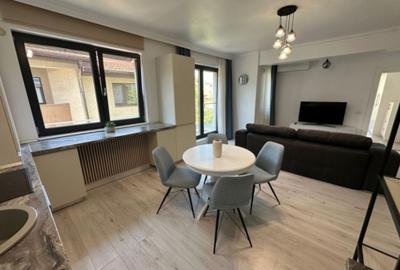 Apartament cu 3 camere semidecomandat în Grivița - 12