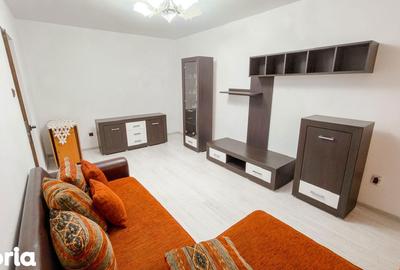 Apartament cu 2 camere, mobilat în Micro 19
