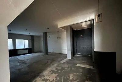 Spațiu comercial, de 875 mp, în Central - 1