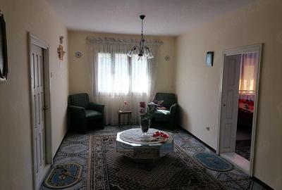 Casă cu 11 camere cu Teren 731 Mp în Central - 6