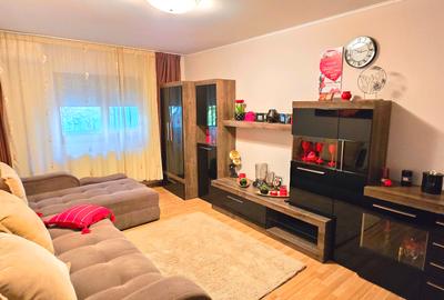 ETAJ 1 Apartament 3 camere decomandat, geam la baie, CT, PVC Alexandru - MINERVA - 2