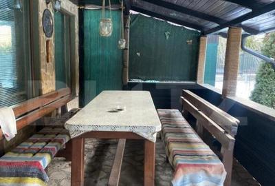 Casa de vanzare, cu 4 camere, 268 mp + teren 786 mp, zona-M - 9